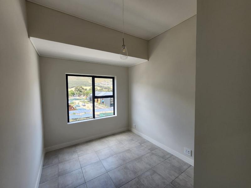 To Let 1 Bedroom Property for Rent in Gordons Bay Western Cape